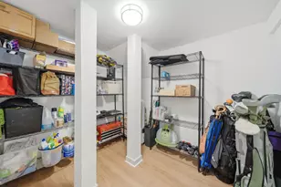 2240 N Karlov Ave, Chicago, IL 60639 - Photo 36