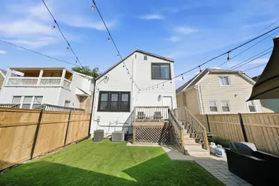 2240 N Karlov Avenue, Chicago, IL 60639 - Photo 48