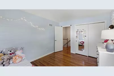 1033 N Brainard Street, Naperville, IL 60563 - Photo 18