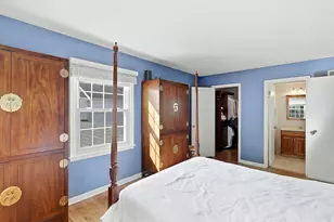 1033 N Brainard St, Naperville, IL 60563 - Photo 20
