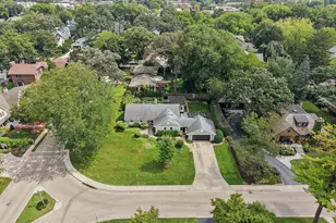 350 Homewood Ave, Libertyville, IL 60048 - Photo 30