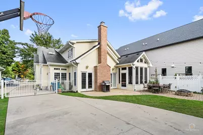 208 N Willow Road, Elmhurst, IL 60126 - Photo 32