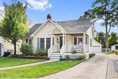 208 N Willow Road, Elmhurst, IL 60126 - Photo 2