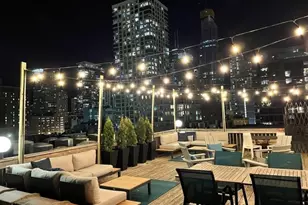 225 W Huron St, Chicago, IL 60654 - Photo 16