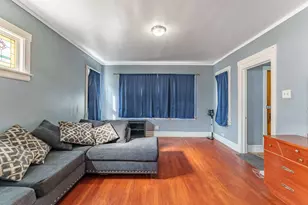 4947 W Deming Pl, Chicago, IL 60639 - Photo 4