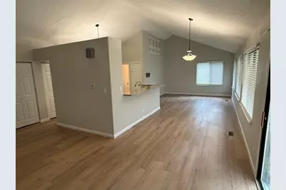 3064 Long Grove Lane #3064, Aurora, IL 60504 - Photo 4