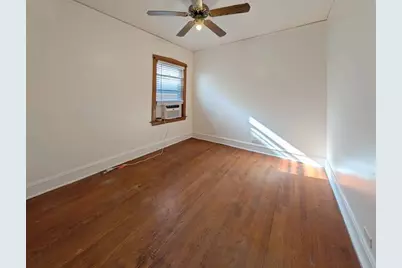 5214 W Schubert Avenue, Chicago, IL 60639 - Photo 18