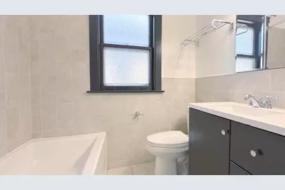5214 W Schubert Avenue, Chicago, IL 60639 - Photo 20