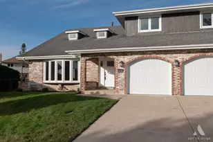 11734 Ballinary Ct, Orland Park, IL 60467 - Photo 2