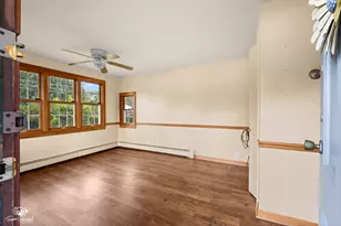 1295 Taylor St, Joliet, IL 60435 - Photo 18