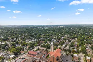 1295 Taylor St, Joliet, IL 60435 - Photo 38