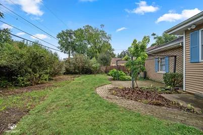 1295 Taylor Street, Joliet, IL 60435 - Photo 8