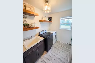 465 E Bethel Drive, Bourbonnais, IL 60914 - Photo 16