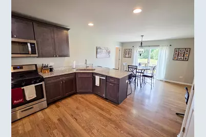 465 E Bethel Drive, Bourbonnais, IL 60914 - Photo 8