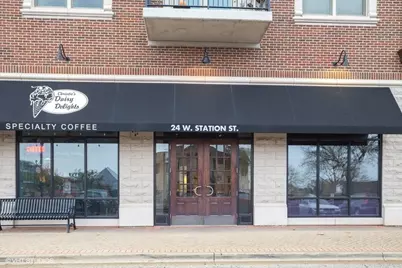 24 W Station Street #413W, Palatine, IL 60067 - Photo 2