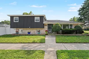 14401 Dante Ave, Dolton, IL 60419 - Photo 1