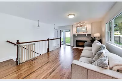 304 W Graham Avenue, Lombard, IL 60148 - Photo 14