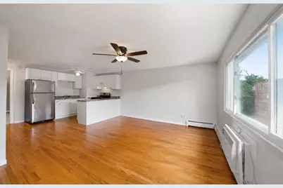 4306 N Keystone Avenue #303, Chicago, IL 60641 - Photo 2
