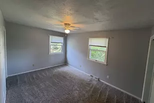 1426 Hanson Dr, Normal, IL 61761 - Photo 28