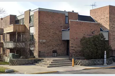 1810 Hemlock Place #208, Schaumburg, IL 60173 - Photo 1