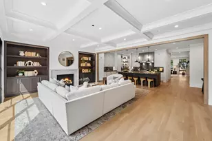 3630 N Janssen St, Chicago, IL 60613 - Photo 20
