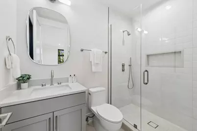 3630 N Janssen Street, Chicago, IL 60613 - Photo 36