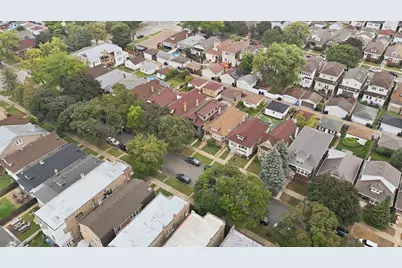 4437 N Marmora Avenue, Chicago, IL 60630 - Photo 36