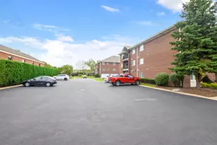 13059 Laurel Glen Ct, Palos Heights, IL 60463 - Photo 2