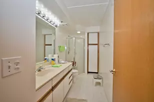 7450 N Waukegan Rd, Niles, IL 60714 - Photo 40