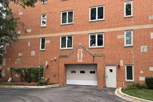 7450 N Waukegan Rd, Niles, IL 60714 - Photo 2