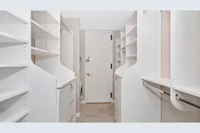 2500 N Lakeview Avenue #3002, Chicago, IL 60614 - Photo 20