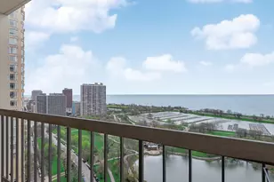 2500 N Lakeview Ave, Chicago, IL 60614 - Photo 6