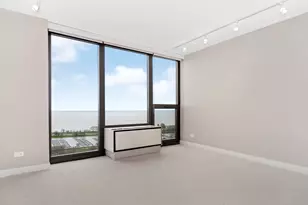 2500 N Lakeview Ave, Chicago, IL 60614 - Photo 14