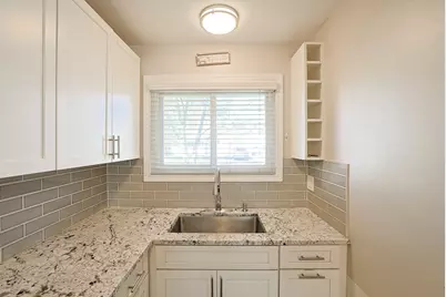 485 Esselen Court, Carol Stream, IL 60188 - Photo 14