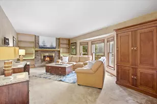 1320 Springhill Dr, Algonquin, IL 60102 - Photo 4