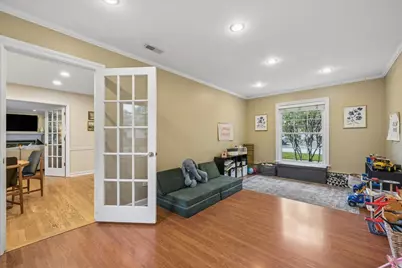 431 S Pine Avenue, Arlington Heights, IL 60005 - Photo 8