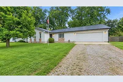 404 E Oak Street, Leroy, IL 61752 - Photo 1