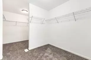 199 Willowwood Dr, Oswego, IL 60543 - Photo 16