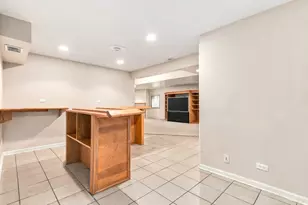 199 Willowwood Dr, Oswego, IL 60543 - Photo 24