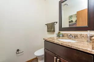 542 Meadow Ct, Winthrop Harbor, IL 60096 - Photo 20