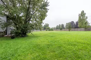 542 Meadow Ct, Winthrop Harbor, IL 60096 - Photo 42