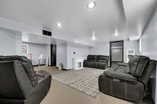 11351 S Wallace St, Chicago, IL 60628 - Photo 12