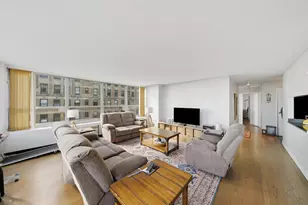 3550 N Lake Shore Dr, Chicago, IL 60657 - Photo 10