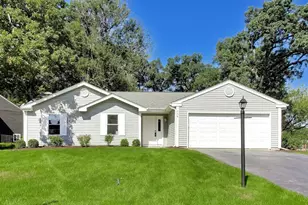 738 Dartmouth Dr, Island Lake, IL 60042 - Photo 1