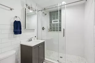 20 E Cedar St, Chicago, IL 60611 - Photo 26