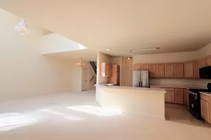 7 Blue Stem Ct, Streamwood, IL 60107 - Photo 6
