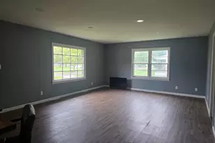 108 S Belmont St, Bowen, IL 62316 - Photo 6
