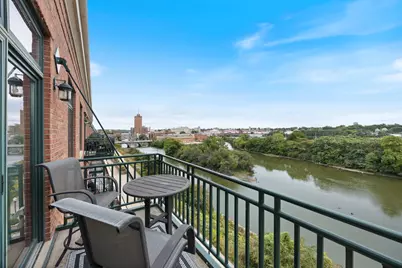 160 S River Street #409, Aurora, IL 60506 - Photo 2