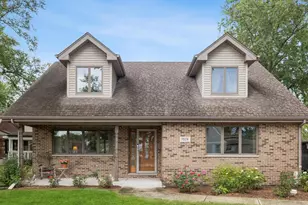 7024 Garden Ln, Bridgeview, IL 60455 - Photo 2
