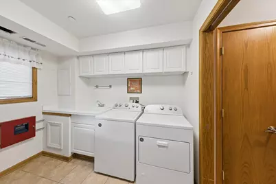 7024 Garden Lane, Bridgeview, IL 60455 - Photo 8